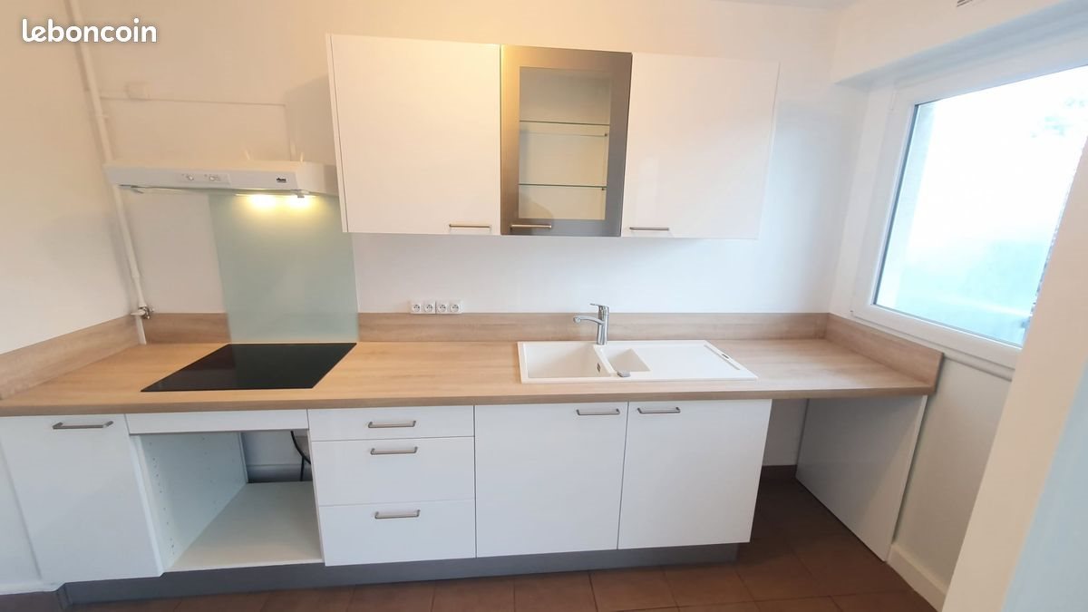 Appartement à louer, 29m², Courbevoie