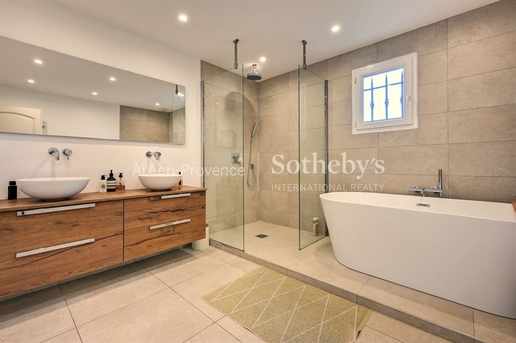 Maison à vendre, 290m², Aix-en-Provence