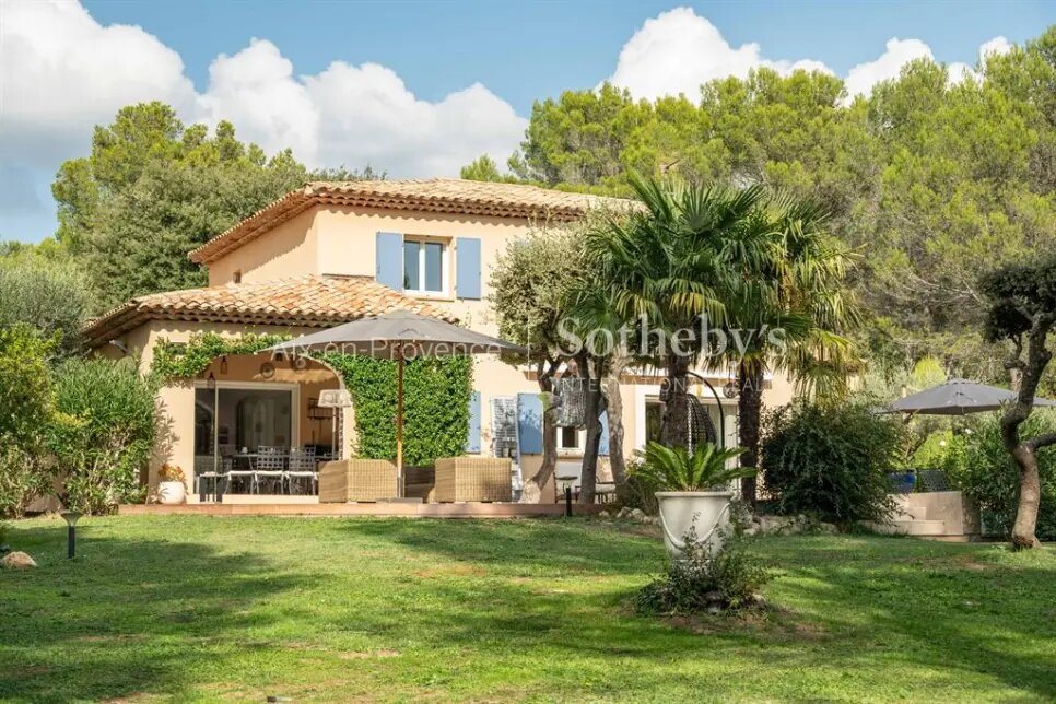 Maison à vendre, 220m², Saint-Marc-Jaumegarde