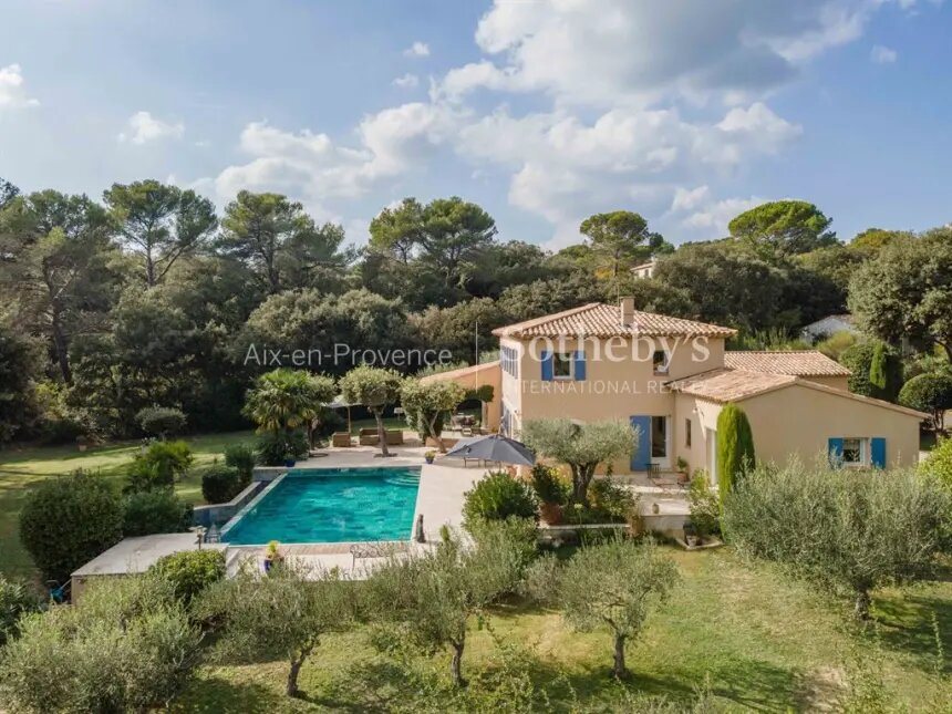 Maison à vendre, 220m², Saint-Marc-Jaumegarde
