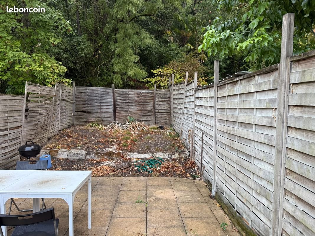 Appartement à louer, 43m², Floirac