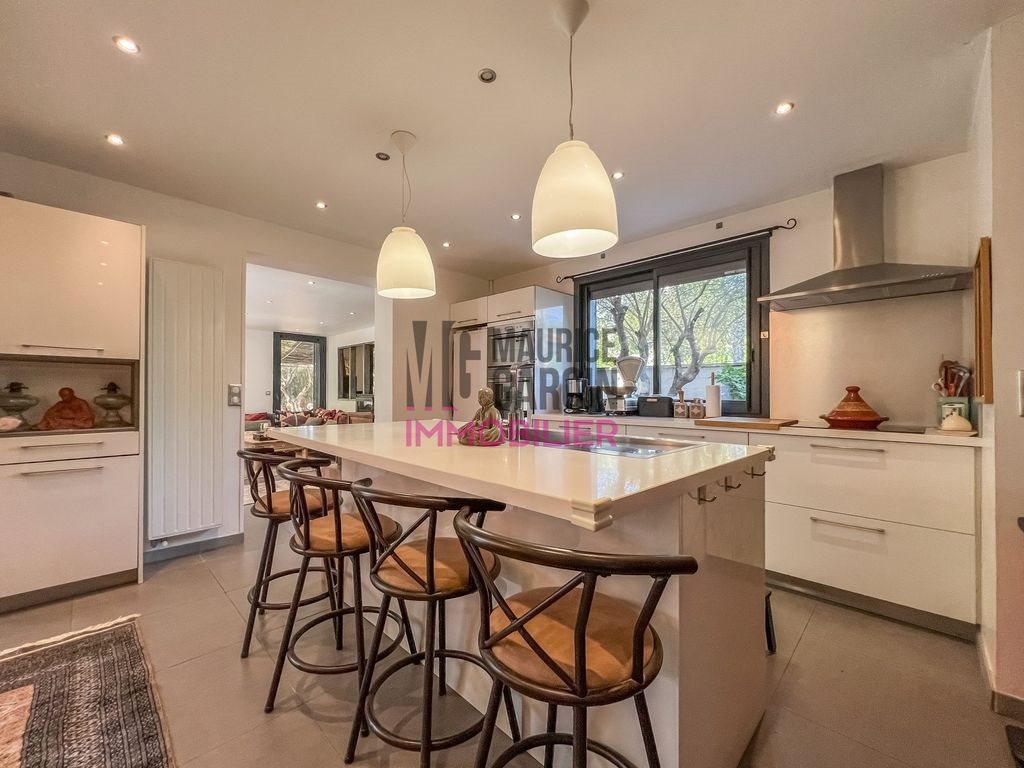 Maison à vendre, 185m², Carpentras