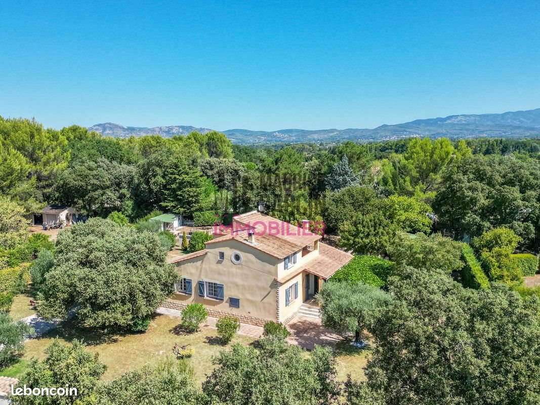 Maison à vendre, 170m², Carpentras