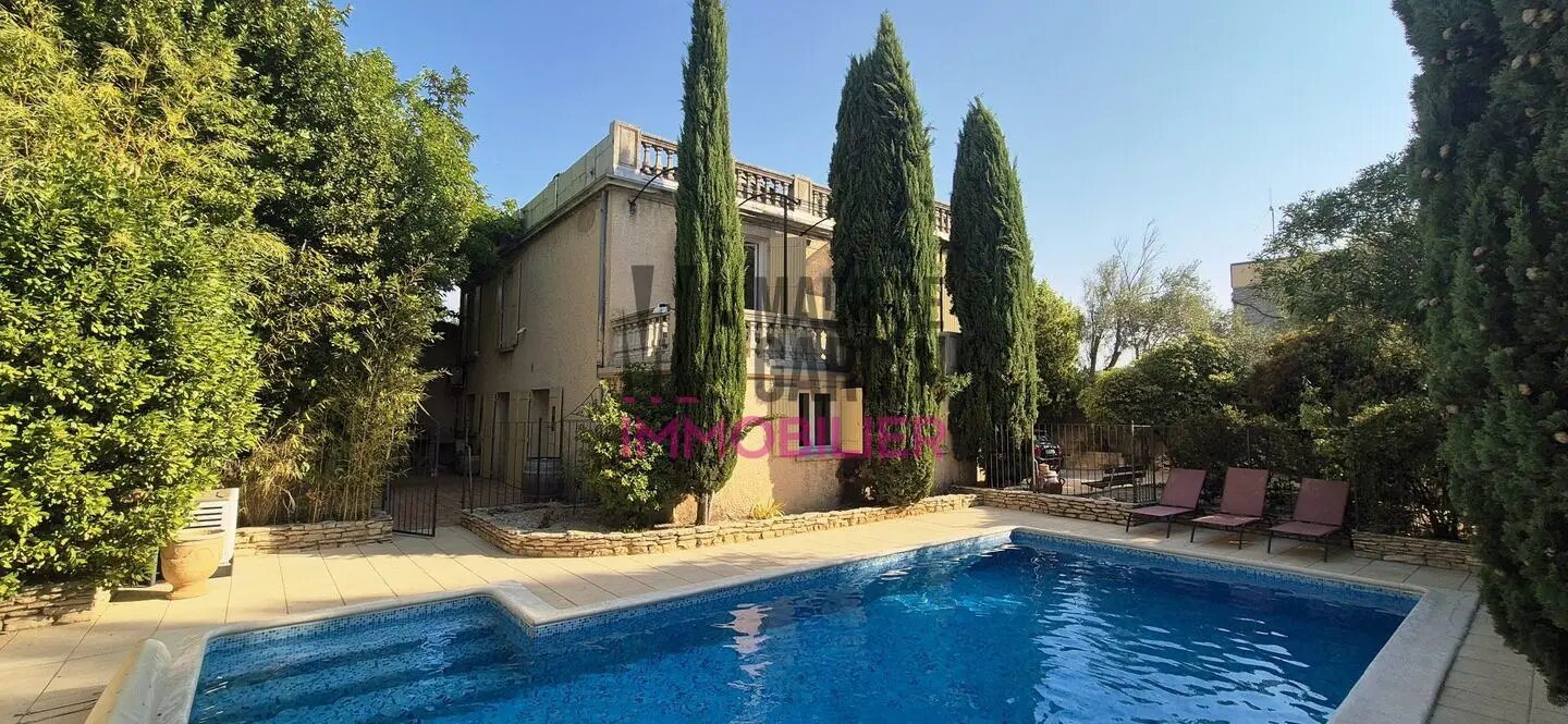 Maison à vendre, 213m², Carpentras