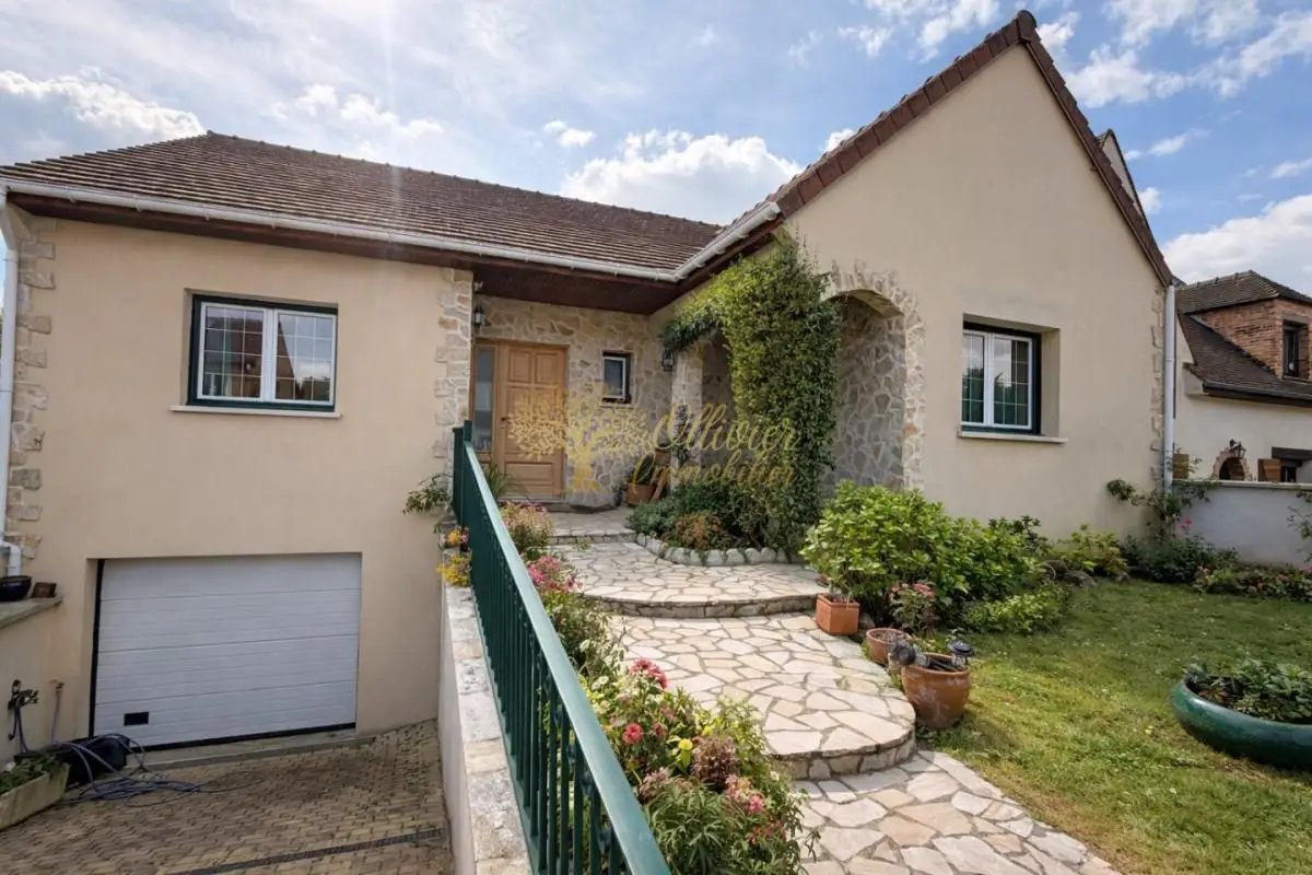 Maison à vendre, 107m², La Queue-en-Brie