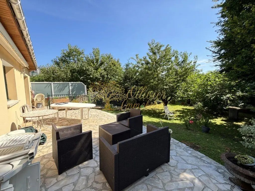 Maison à vendre, 107m², La Queue-en-Brie