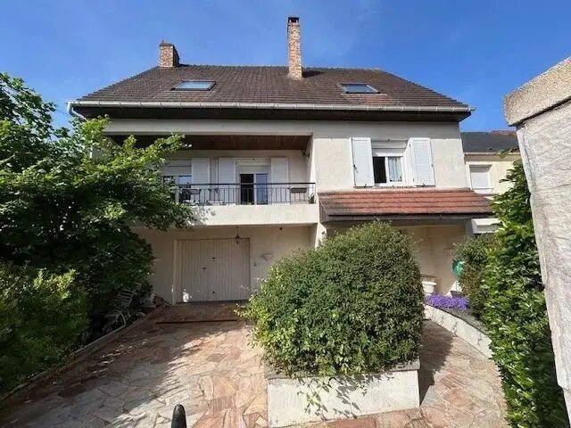 Maison à vendre, 187m², Pontault-Combault