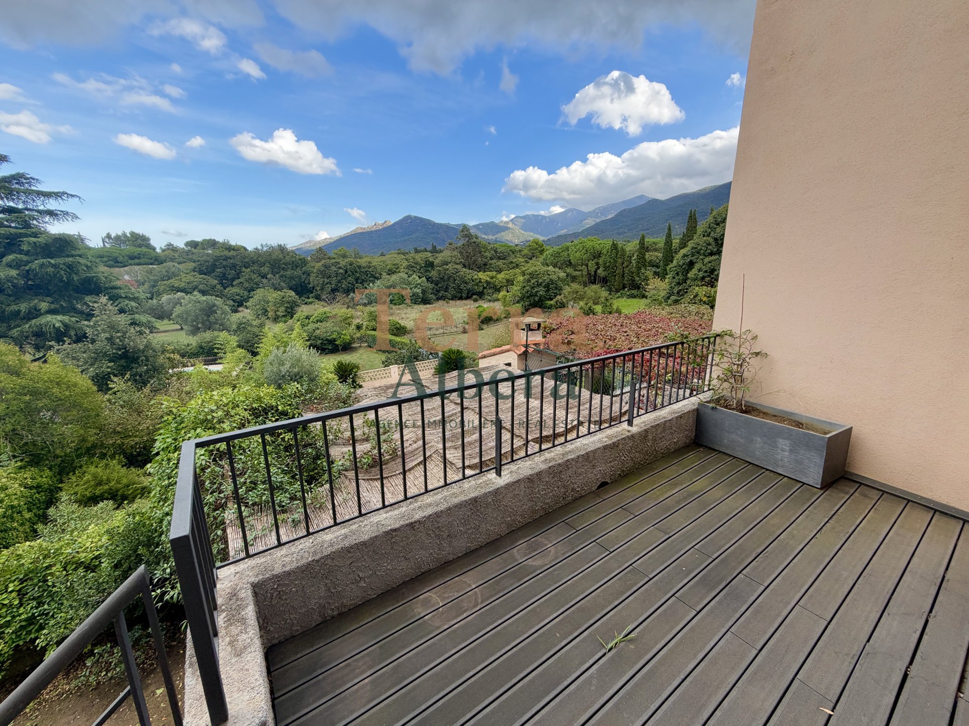 Appartement à vendre, 66m², Laroque-des-Albères