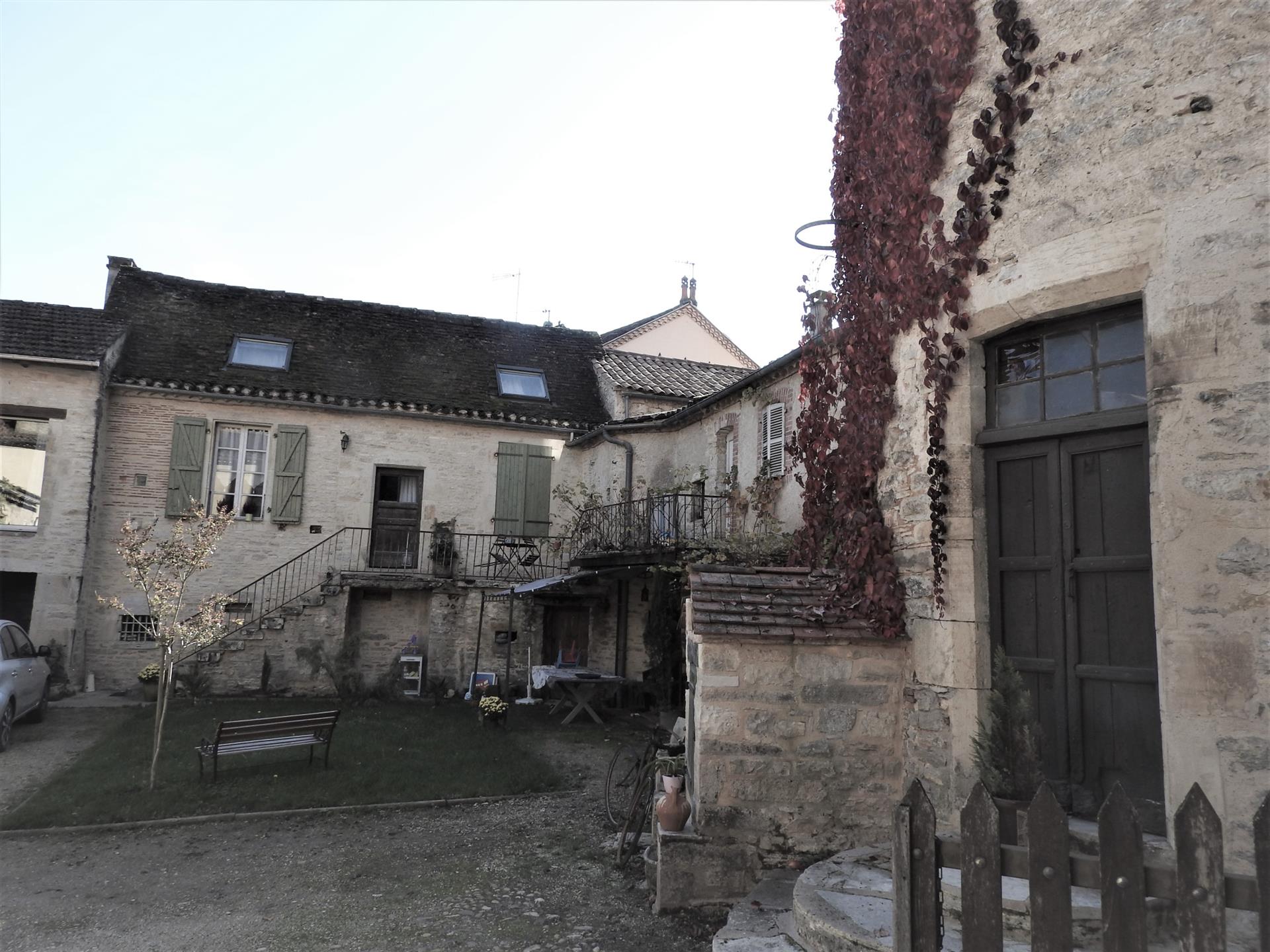 Maison à vendre, 360m², Catus