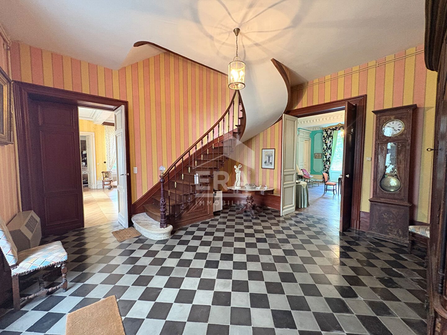 Maison à vendre, 775m², Agen