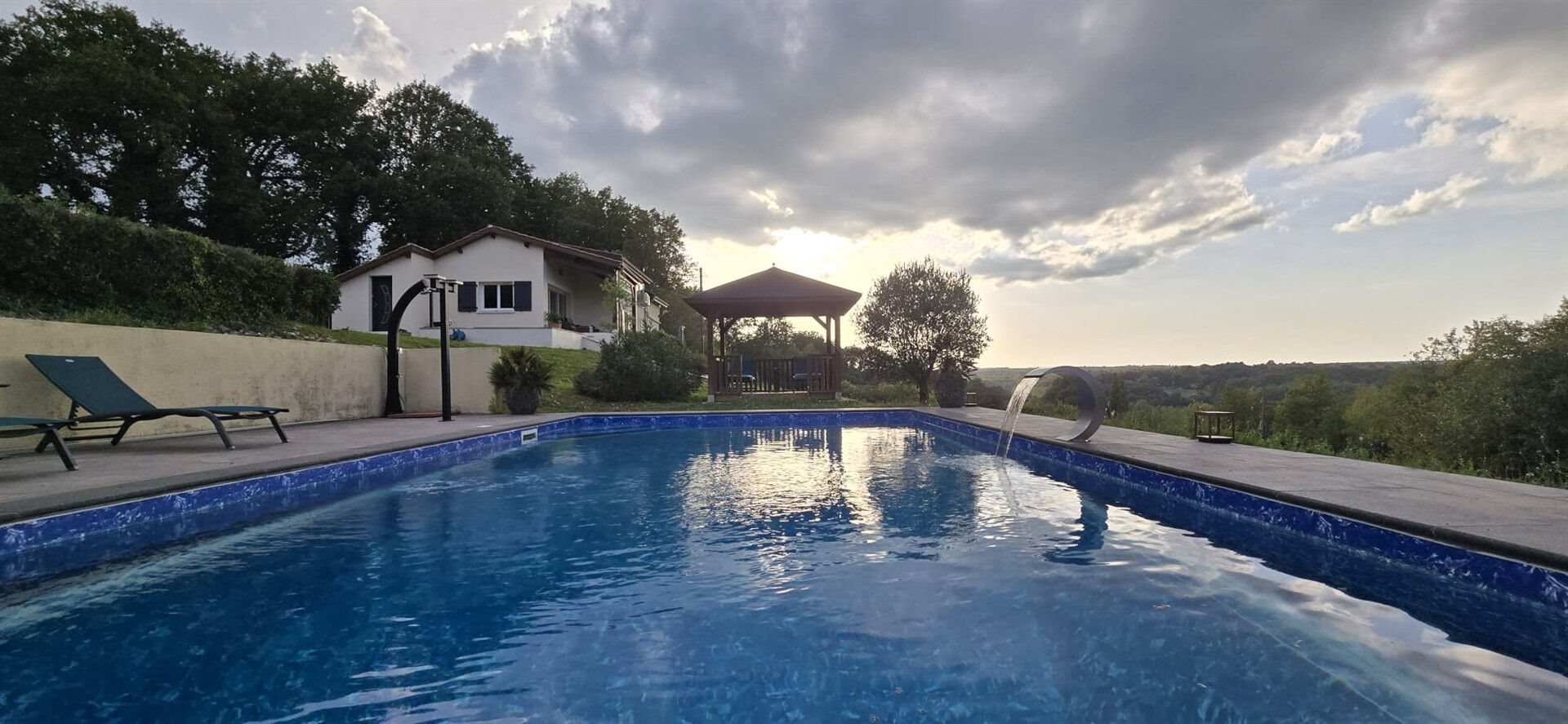 Maison à vendre, 137m², Sainte-Maure-de-Peyriac