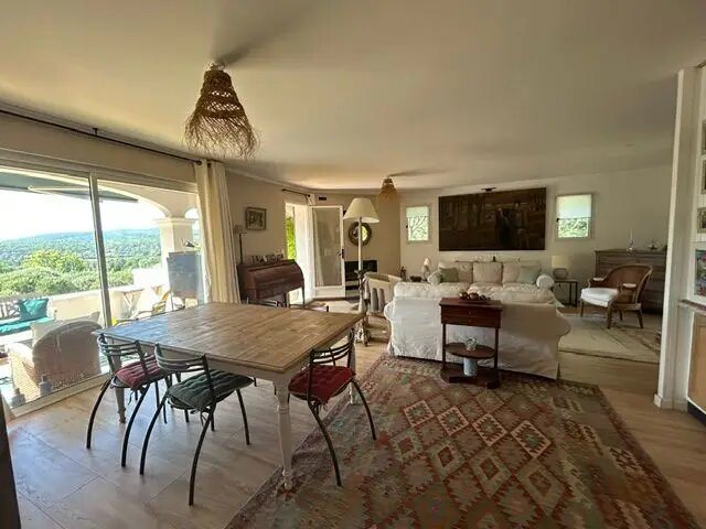 Maison à vendre, 137m², Camps-la-Source