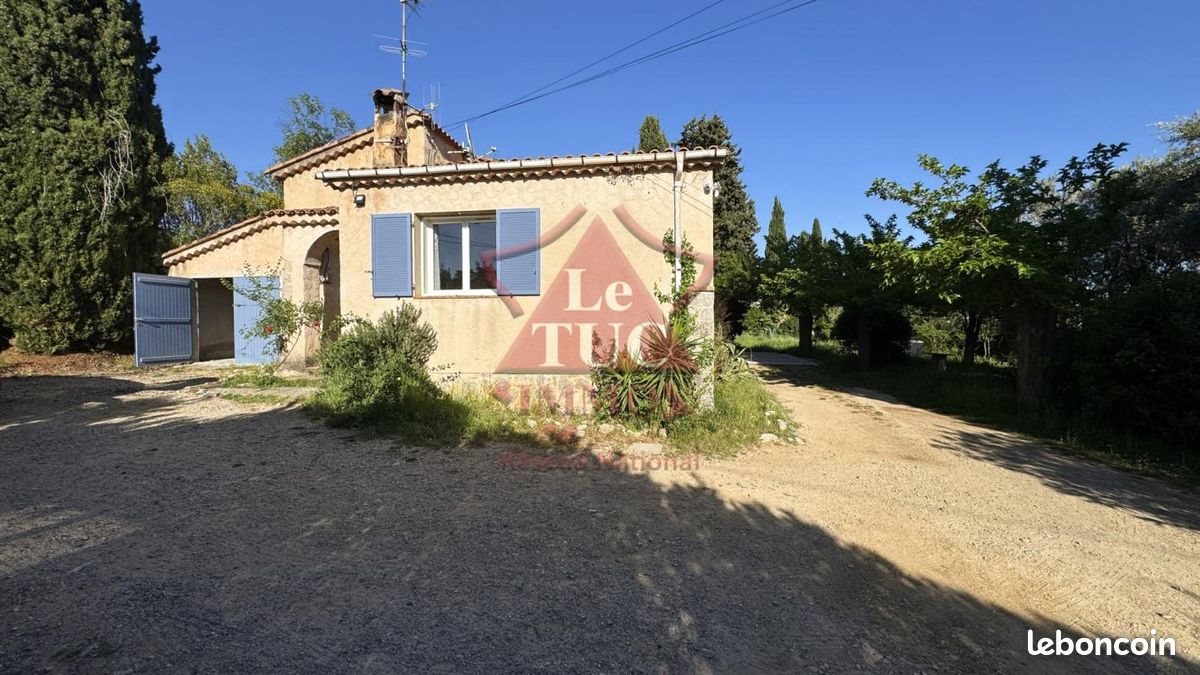 Maison à louer, 91m², Grasse