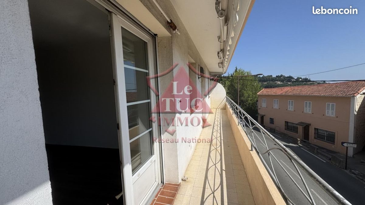 Appartement à louer, 46m², Grasse