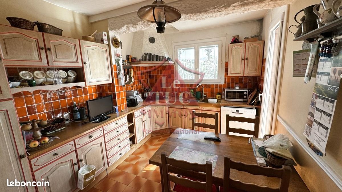 Appartement à louer, 80m², Grasse