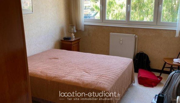 Appartement à louer, 69m², Antibes