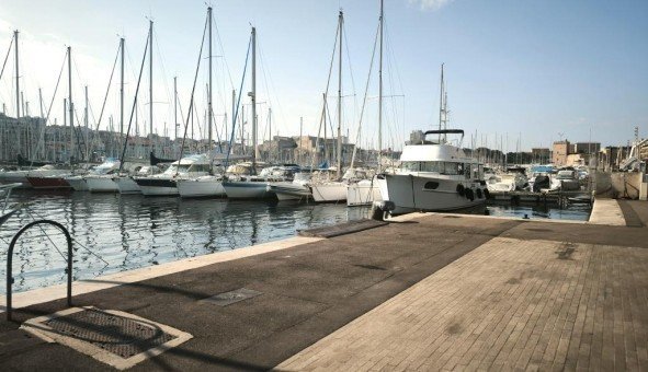 Appartement à louer, 72m², Marseille 2ème