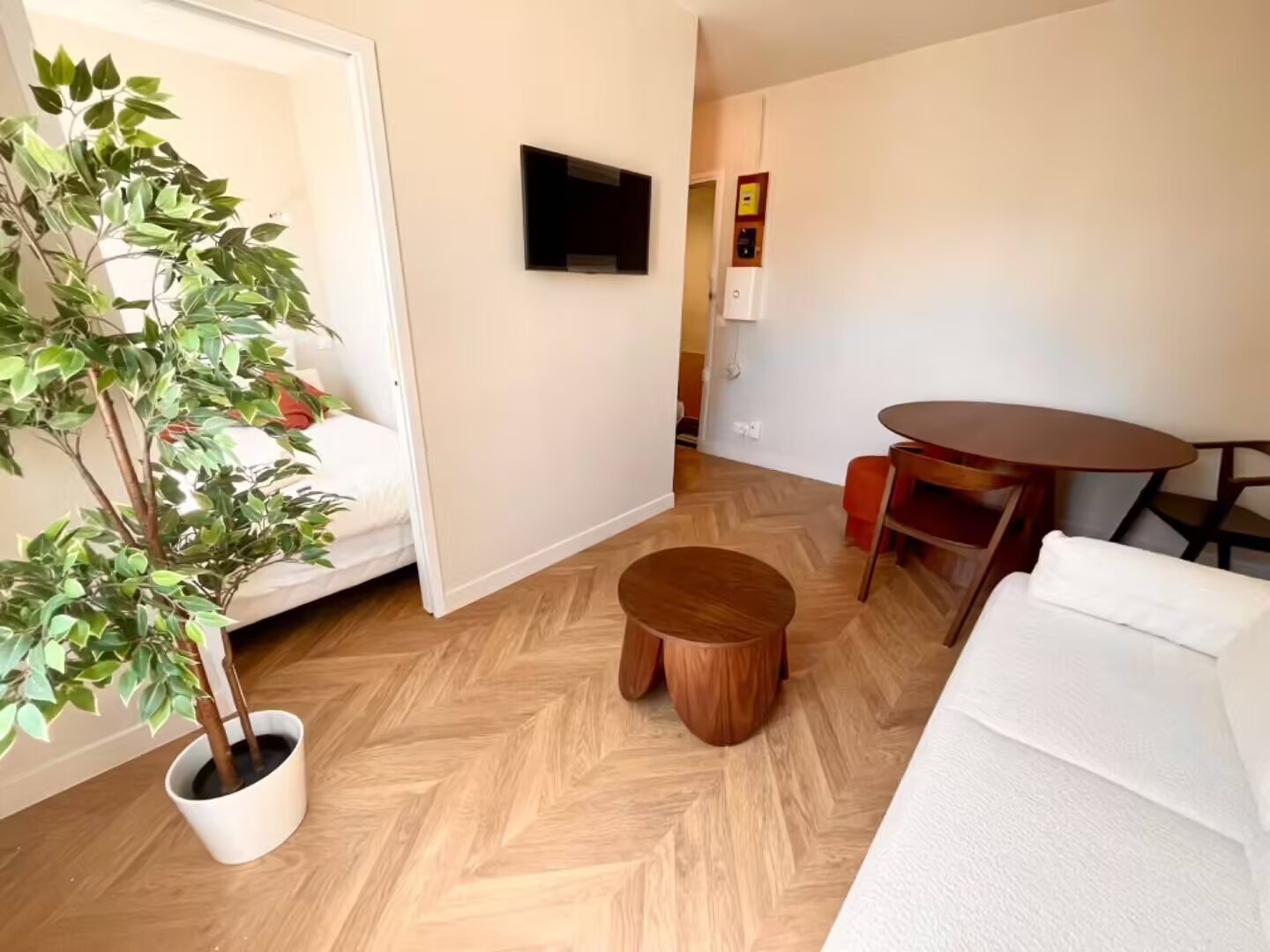 Maison à louer, 22m², Paris 7ème