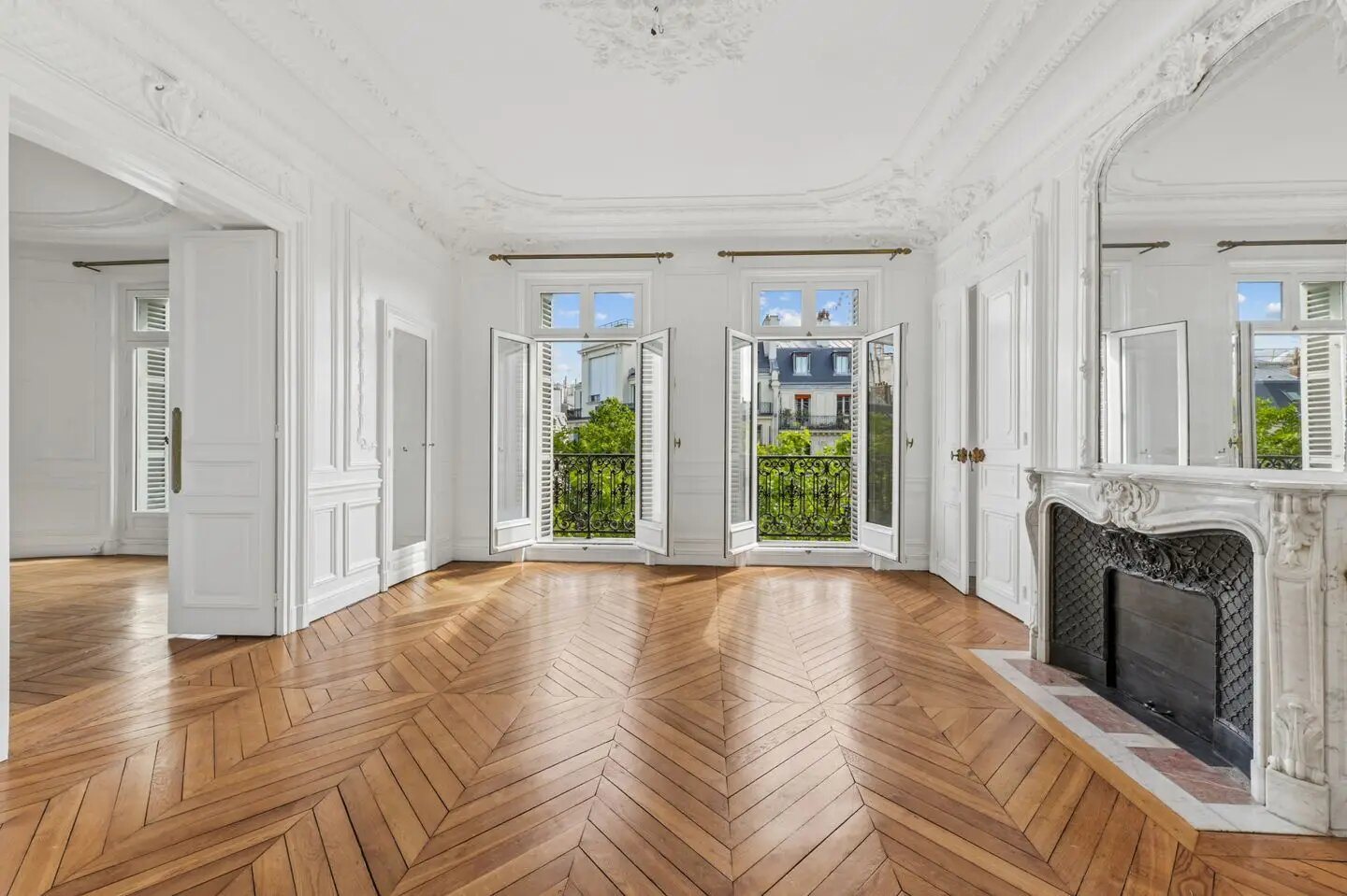 Appartement à louer, 246m², Paris 8ème