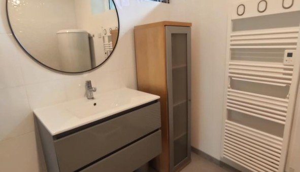Maison à louer, 62m², Féricy