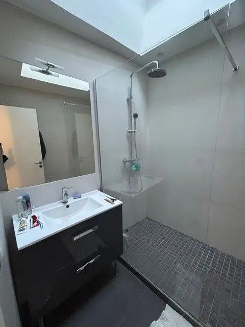 Appartement à louer, 65m², Paris 8ème