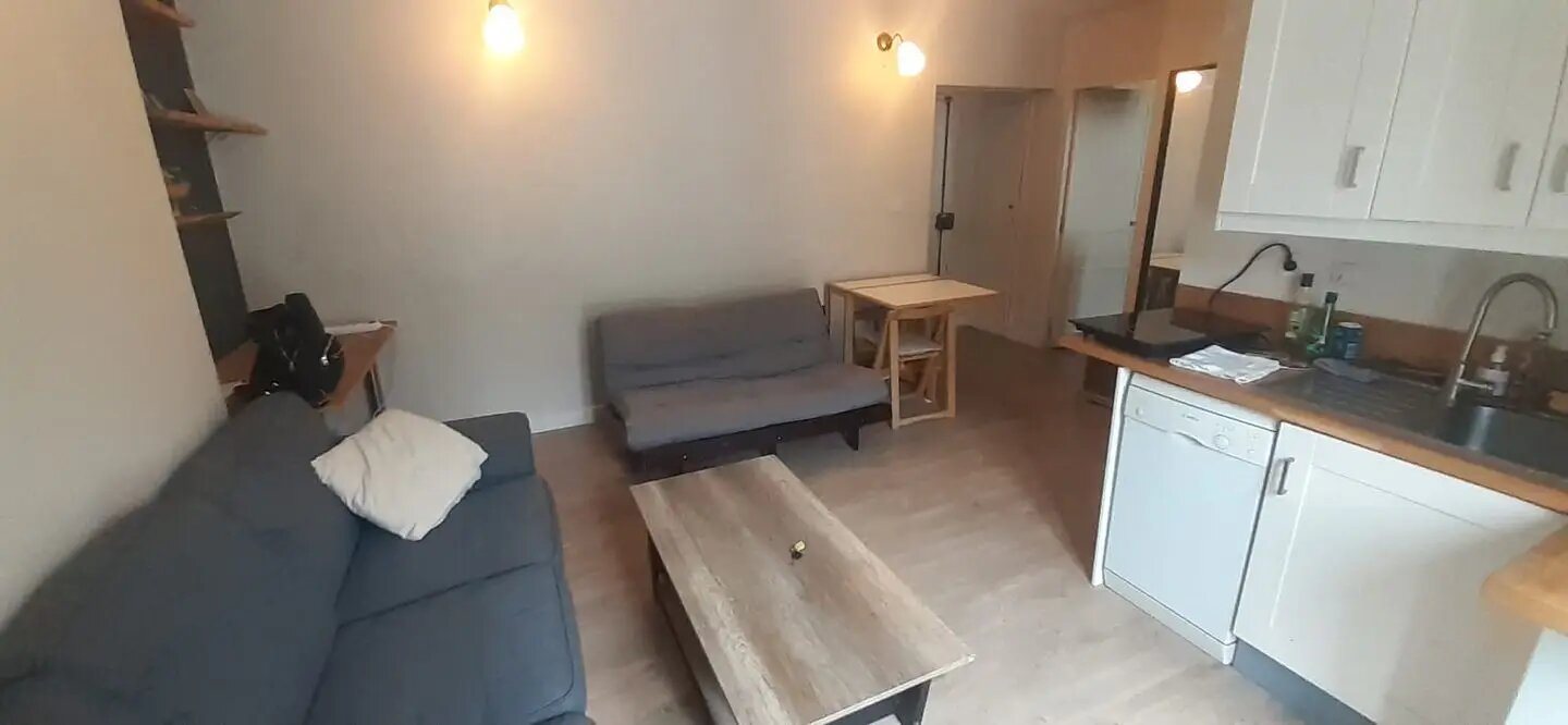 Appartement à louer, 32m², Paris 18ème