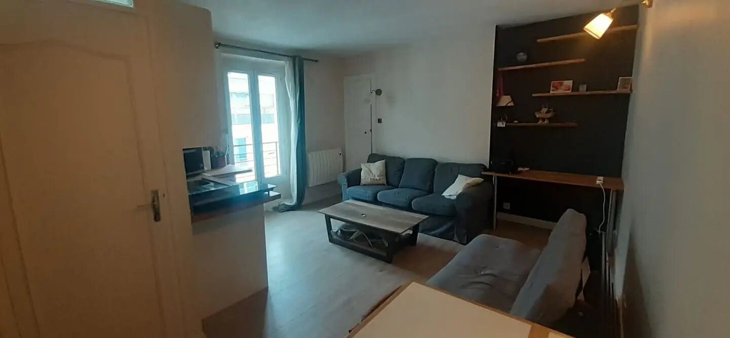 Appartement à louer, 32m², Paris 18ème