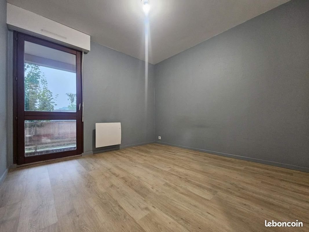 Appartement à vendre, 67m², Pont-de-Veyle