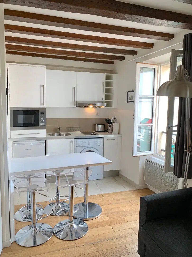 Appartement à louer, 26m², Paris 18ème