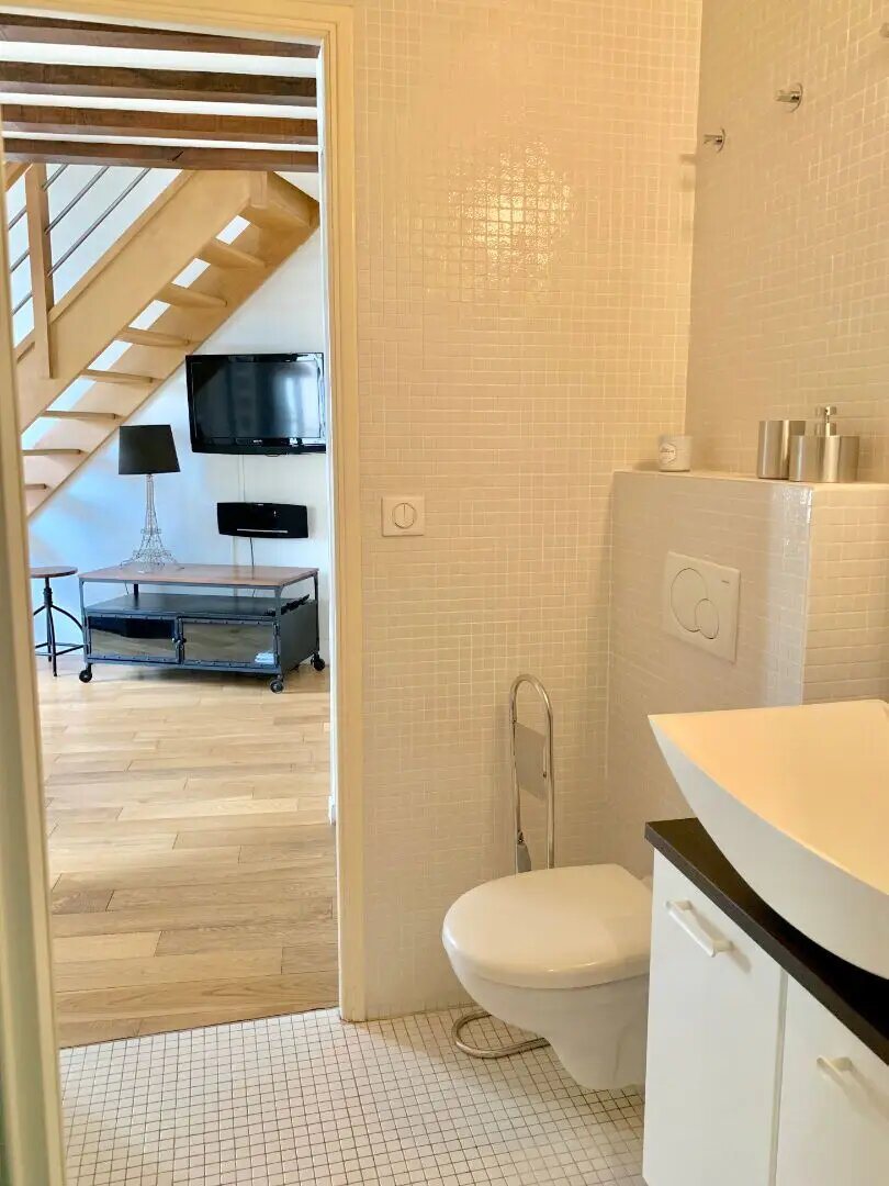 Appartement à louer, 26m², Paris 18ème
