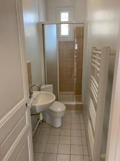 Appartement à louer, 45m², Paris 18ème