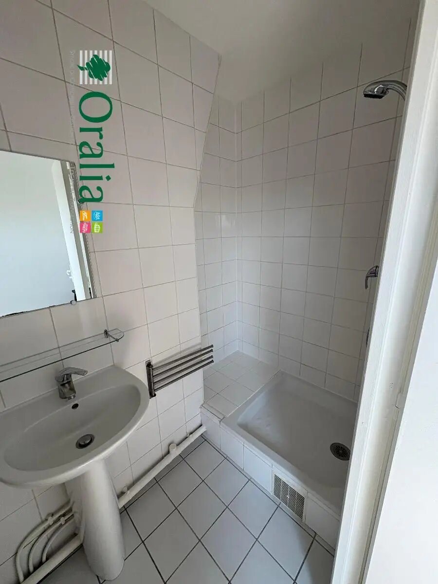 Appartement à louer, 17m², Paris 17ème