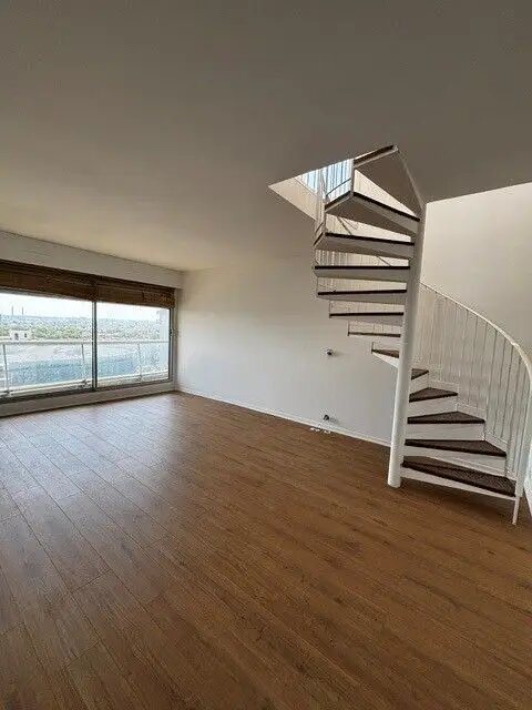 Appartement à louer, 107m², Saint-Maurice