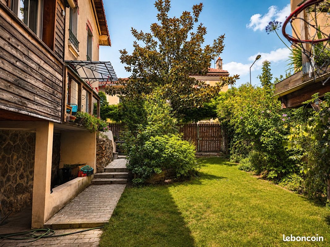 Maison à louer, 167m², Malakoff
