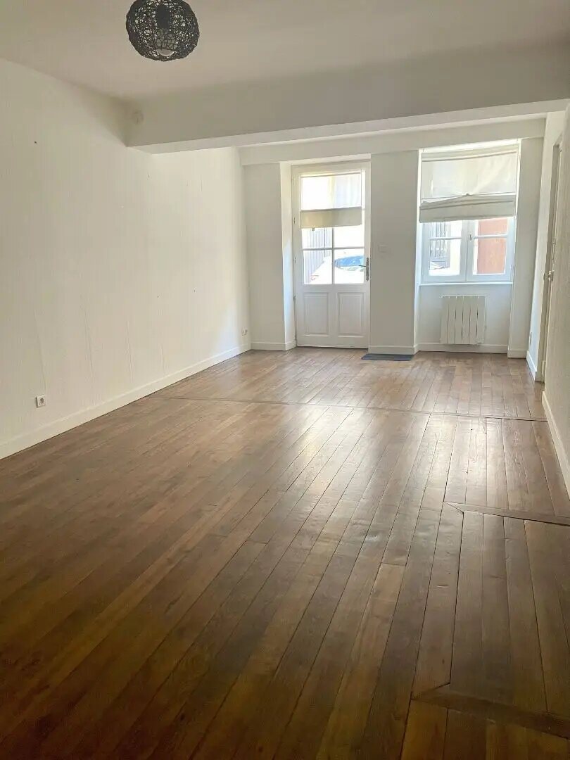 Appartement à louer, 32m², Tournus
