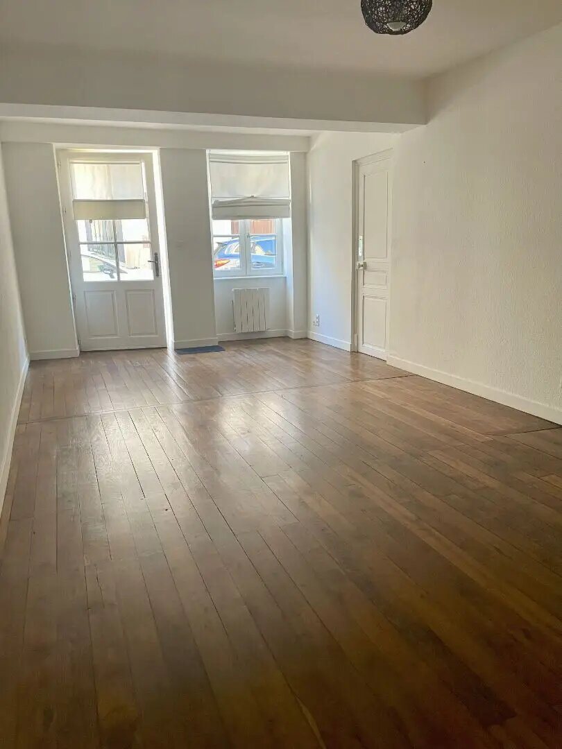 Appartement à louer, 32m², Tournus
