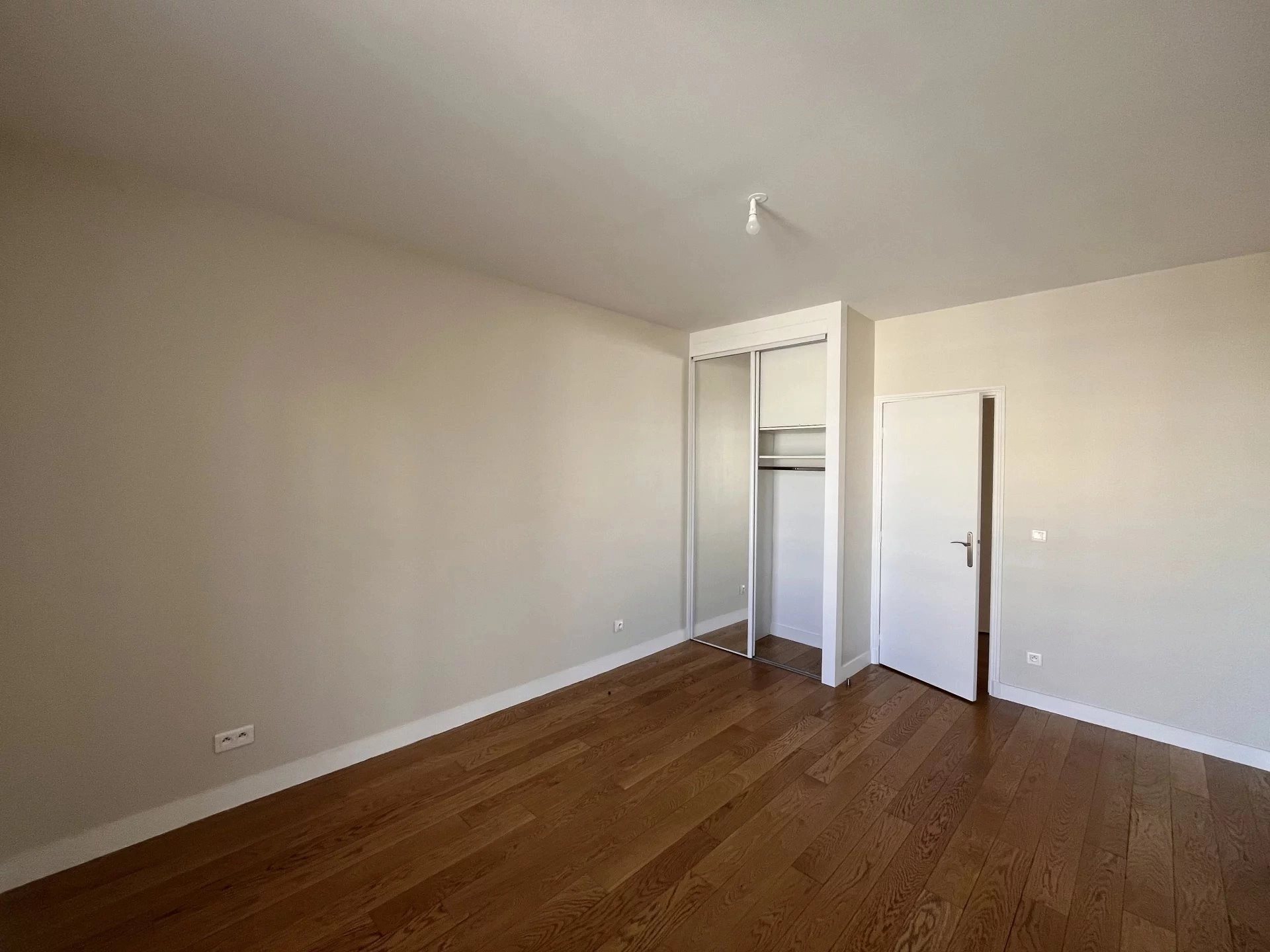 Appartement à louer, 46m², Paris 16ème