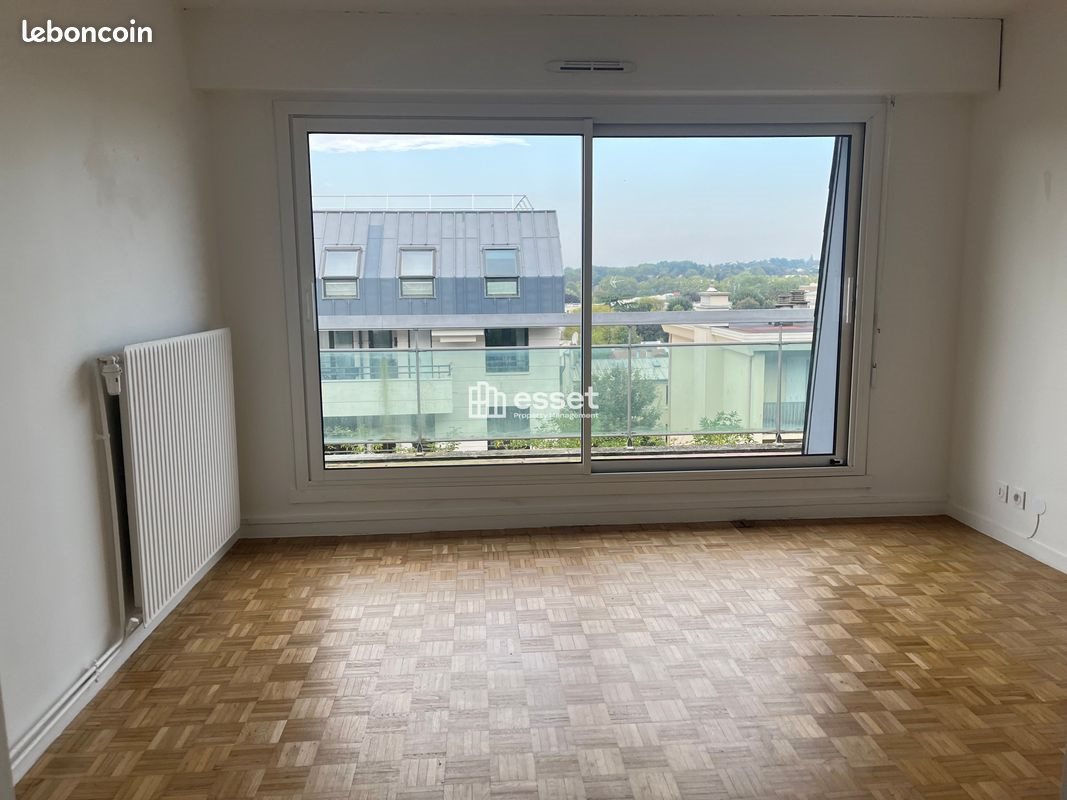 Appartement à louer, 27m², Le Chesnay