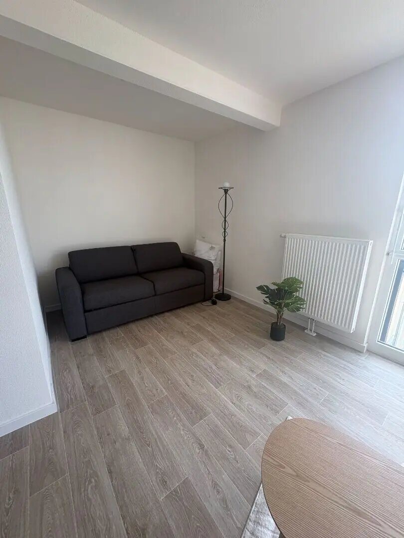 Appartement à louer, 28m², Metz