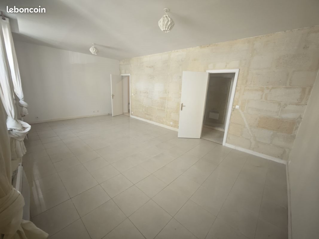 Appartement à louer, 76m², Bordeaux