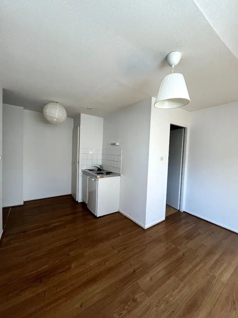 Appartement à louer, 28m², Metz