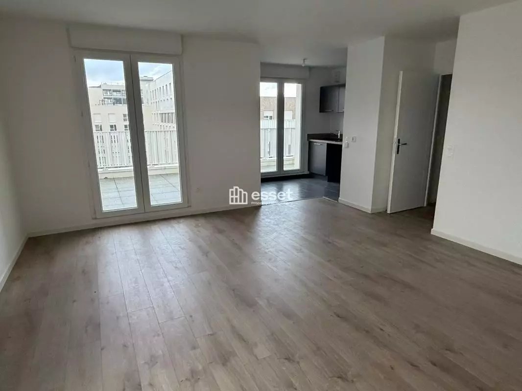 Appartement à louer, 87m², Cergy