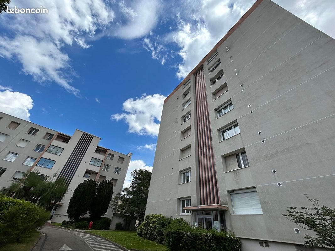 Appartement à louer, 26m², Tassin-la-Demi-Lune