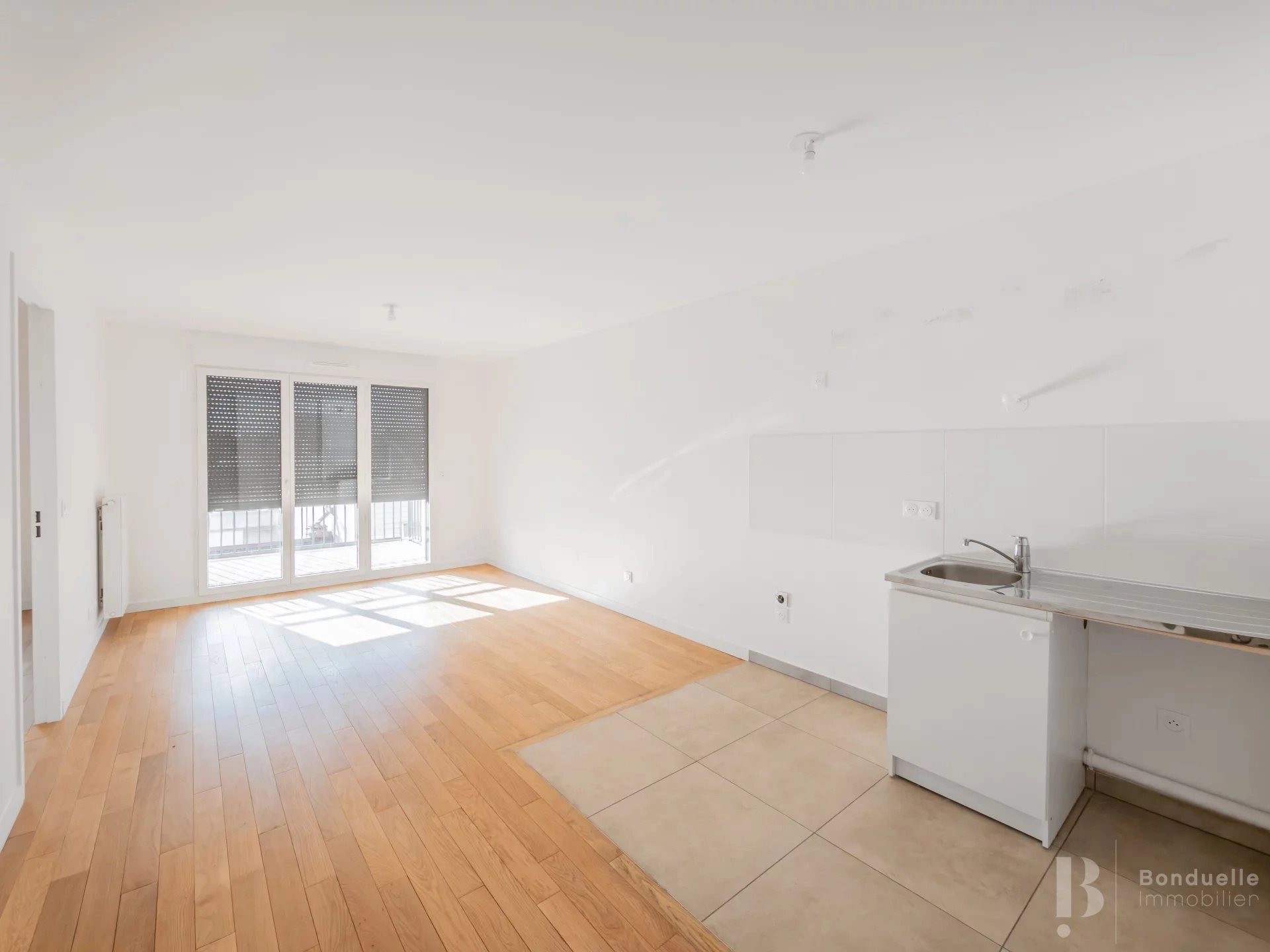 Appartement à louer, 43m², Courbevoie