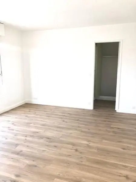 Appartement à louer, 29m², Issy-les-Moulineaux