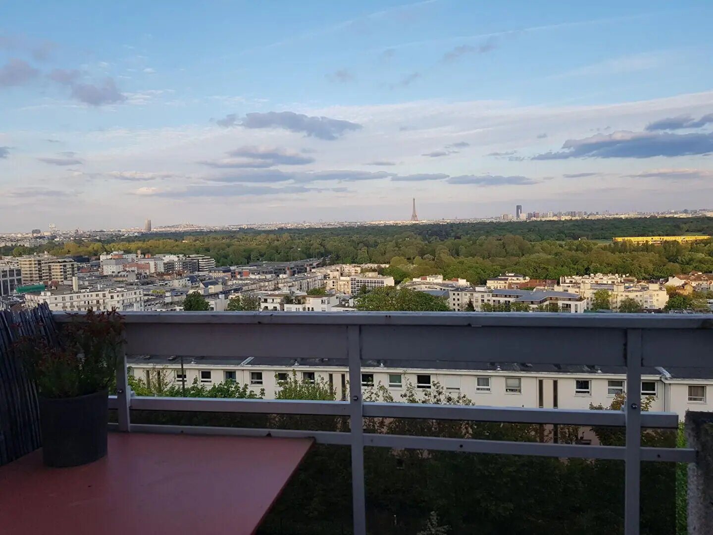 Appartement à louer, 89m², Suresnes