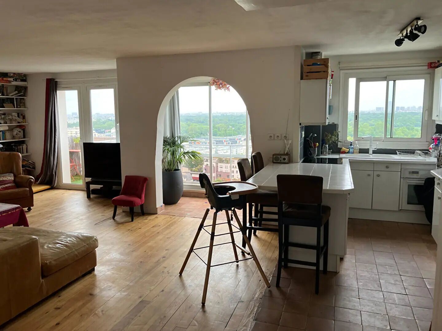 Appartement à louer, 89m², Suresnes