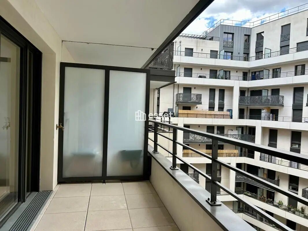 Appartement à louer, 55m², Courbevoie