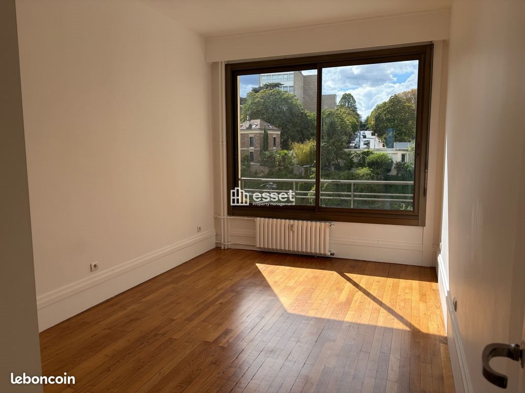 Appartement à louer, 178m², Saint-Cloud