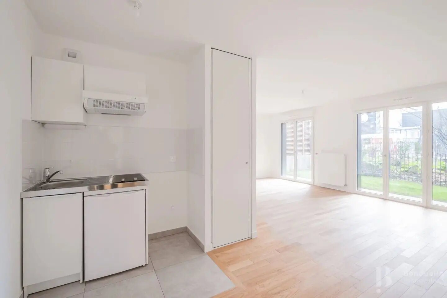 Appartement à louer, 41m², Courbevoie